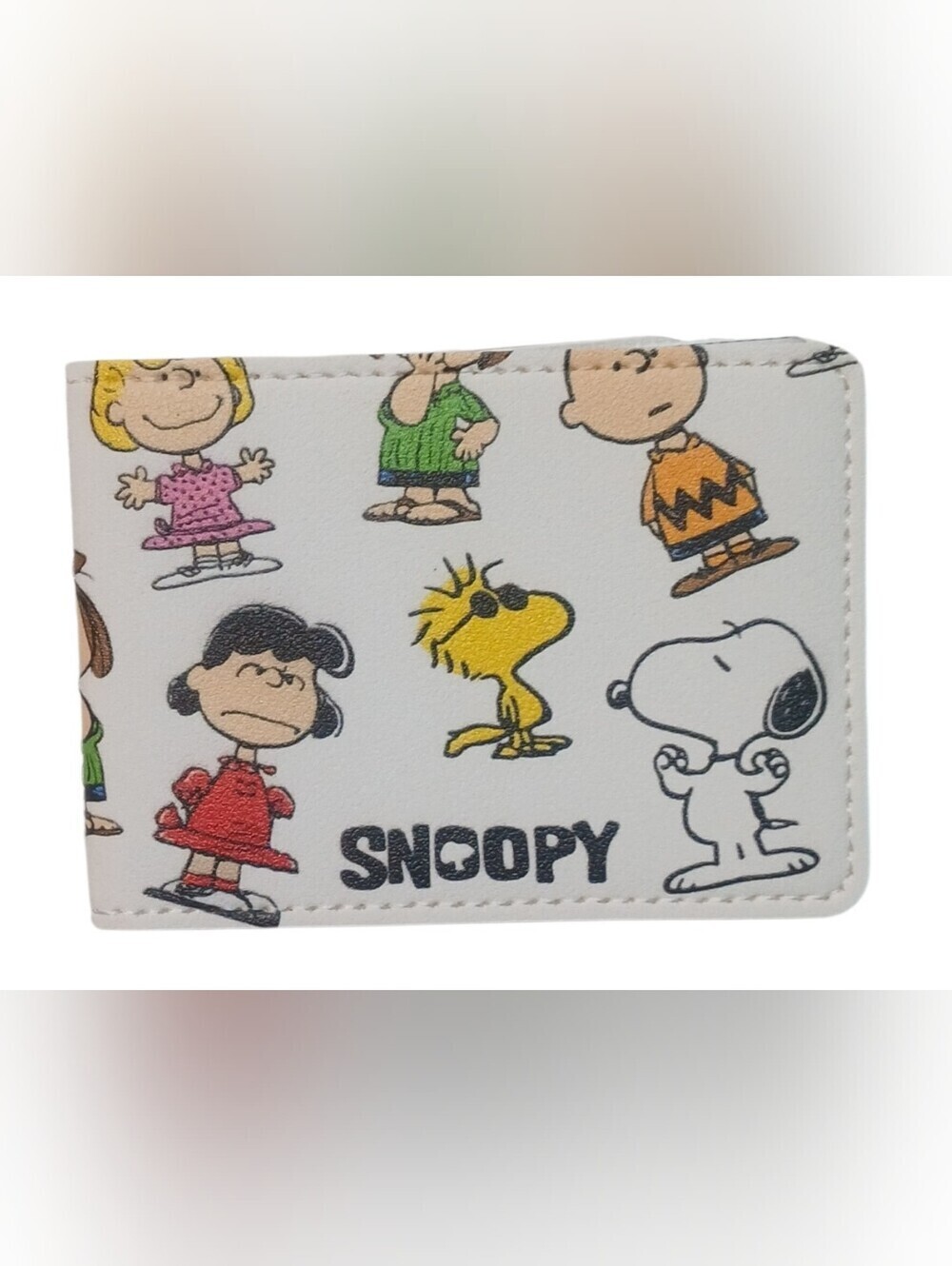Peanuts -Snoopy & The Peanut Crew ID/Card Wallet, 2 Covered ID Windows, 8 Slots - Picture 9 of 11
